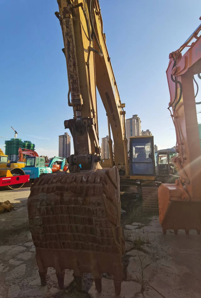 CATERPILLAR E200B - Ekskavator perayap: gambar 2 CATERPILLAR E200B - Ekskavator perayap: gambar 2