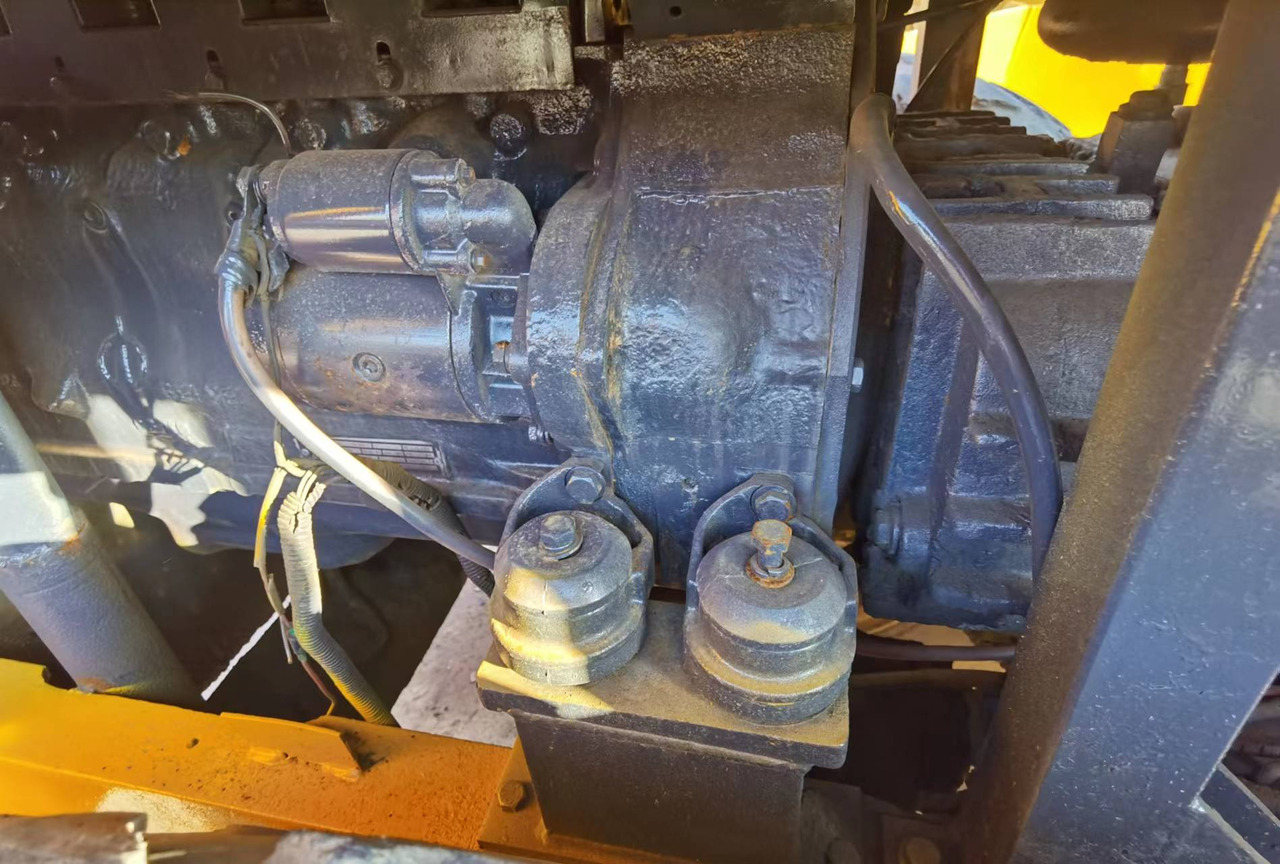 DYNAPAC CA30D - Pemadat: gambar 4 DYNAPAC CA30D - Pemadat: gambar 4