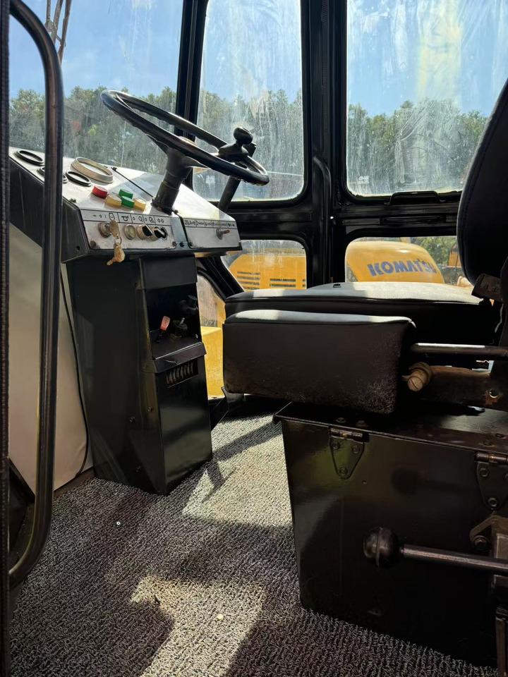 DYNAPAC CA30D - Pemadat: gambar 5 DYNAPAC CA30D - Pemadat: gambar 5