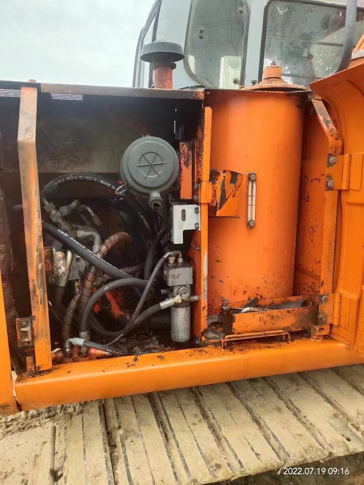 HITACHI EX60-5 - Ekskavator mini: gambar 5 HITACHI EX60-5 - Ekskavator mini: gambar 5