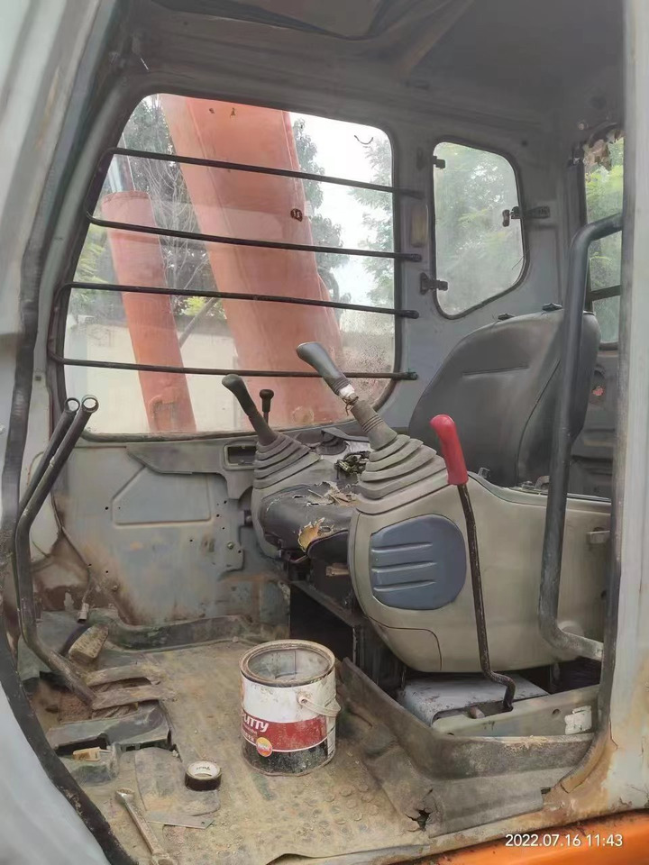 HITACHI EX60-5 - Ekskavator mini: gambar 4 HITACHI EX60-5 - Ekskavator mini: gambar 4