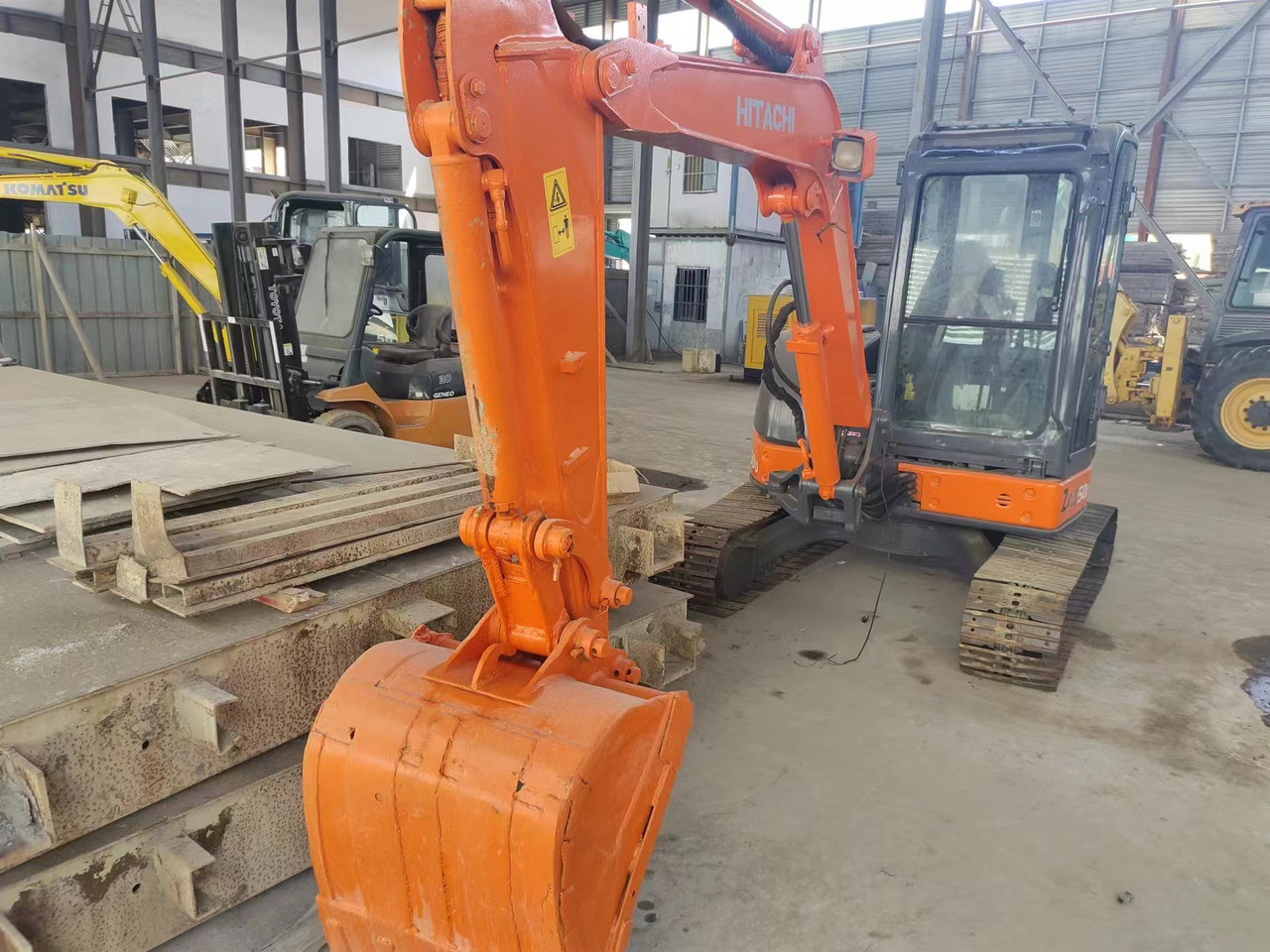 HITACHI ZX50U mini digger ZX55 ZX60 ZX70 small excavator - Ekskavator mini: gambar 2 HITACHI ZX50U mini digger ZX55 ZX60 ZX70 small excavator - Ekskavator mini: gambar 2