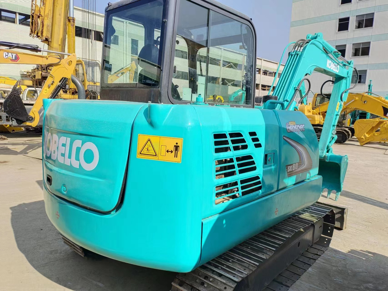 KOBELCO SK60-8 - Ekskavator mini: gambar 2 KOBELCO SK60-8 - Ekskavator mini: gambar 2
