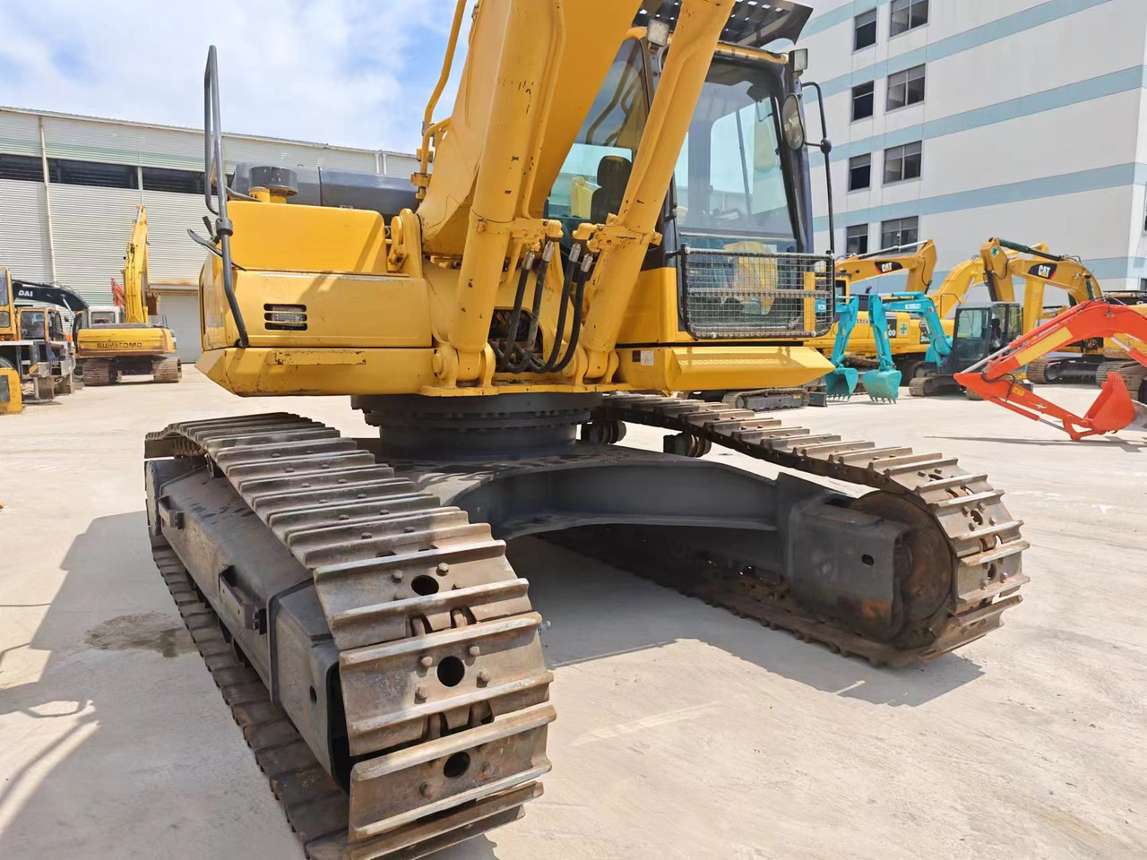 KOMATSU PC400-8R - Ekskavator perayap: gambar 5 KOMATSU PC400-8R - Ekskavator perayap: gambar 5