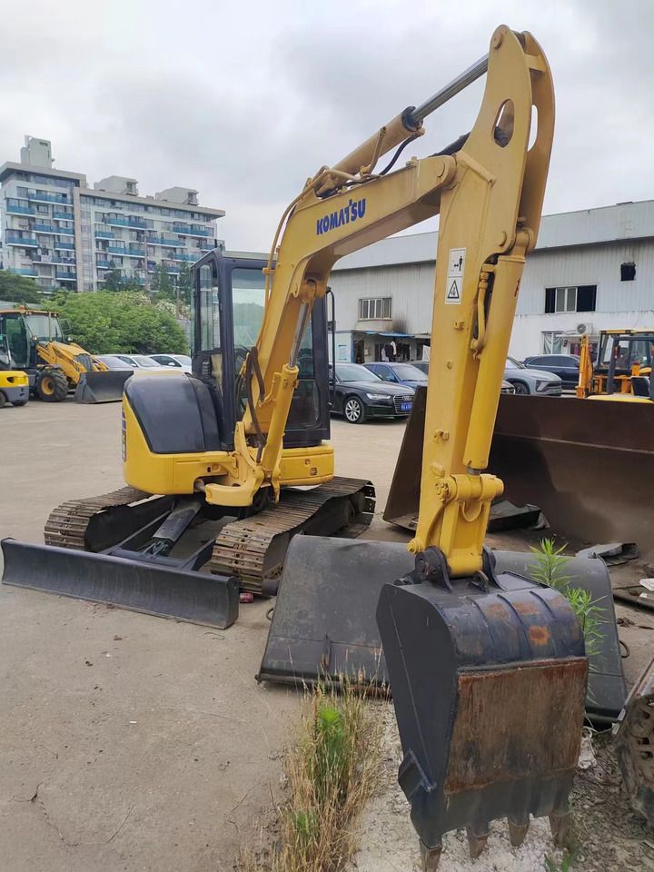 KOMATSU PC40MR - Ekskavator mini: gambar 4 KOMATSU PC40MR - Ekskavator mini: gambar 4