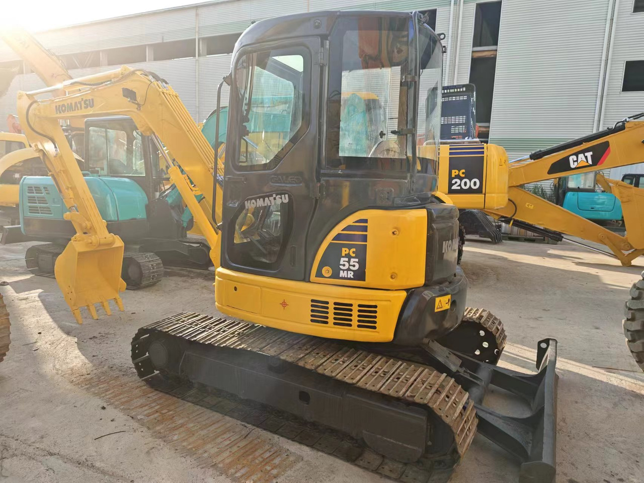 KOMATSU PC55MR-2 - Ekskavator mini: gambar 5 KOMATSU PC55MR-2 - Ekskavator mini: gambar 5