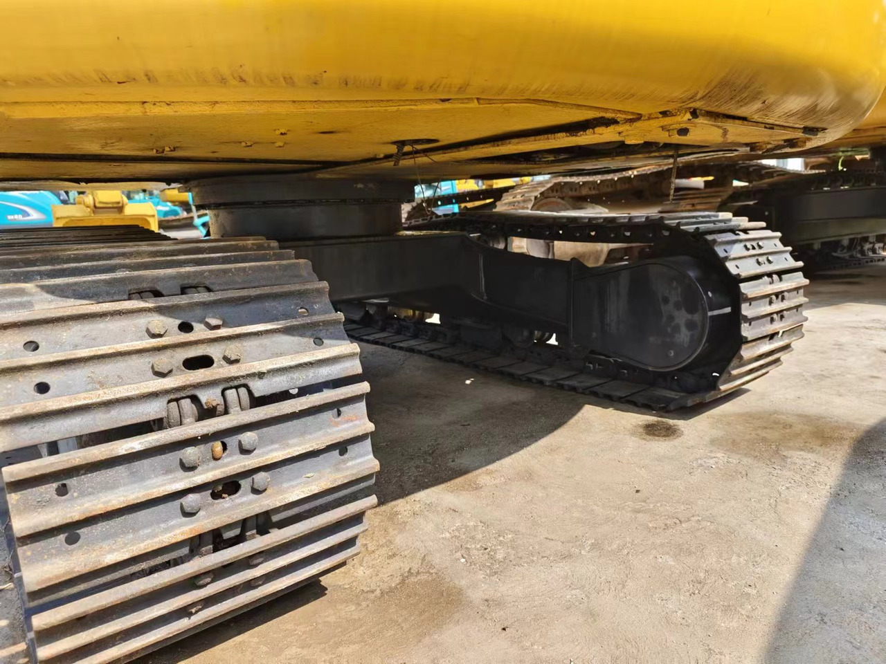 KOMATSU PC60-7 PC56 PC60 - Ekskavator mini: gambar 4 KOMATSU PC60-7 PC56 PC60 - Ekskavator mini: gambar 4