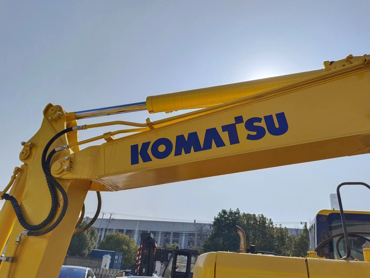 KOMATSU PC60-8 - Ekskavator mini: gambar 5 KOMATSU PC60-8 - Ekskavator mini: gambar 5