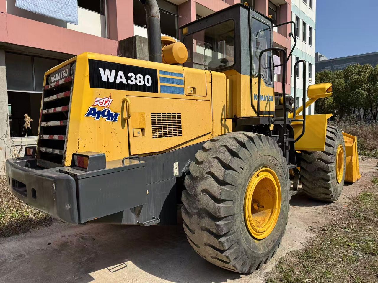 KOMATSU WA380-3 - Wheel loader: gambar 1 KOMATSU WA380-3 - Wheel loader: gambar 1