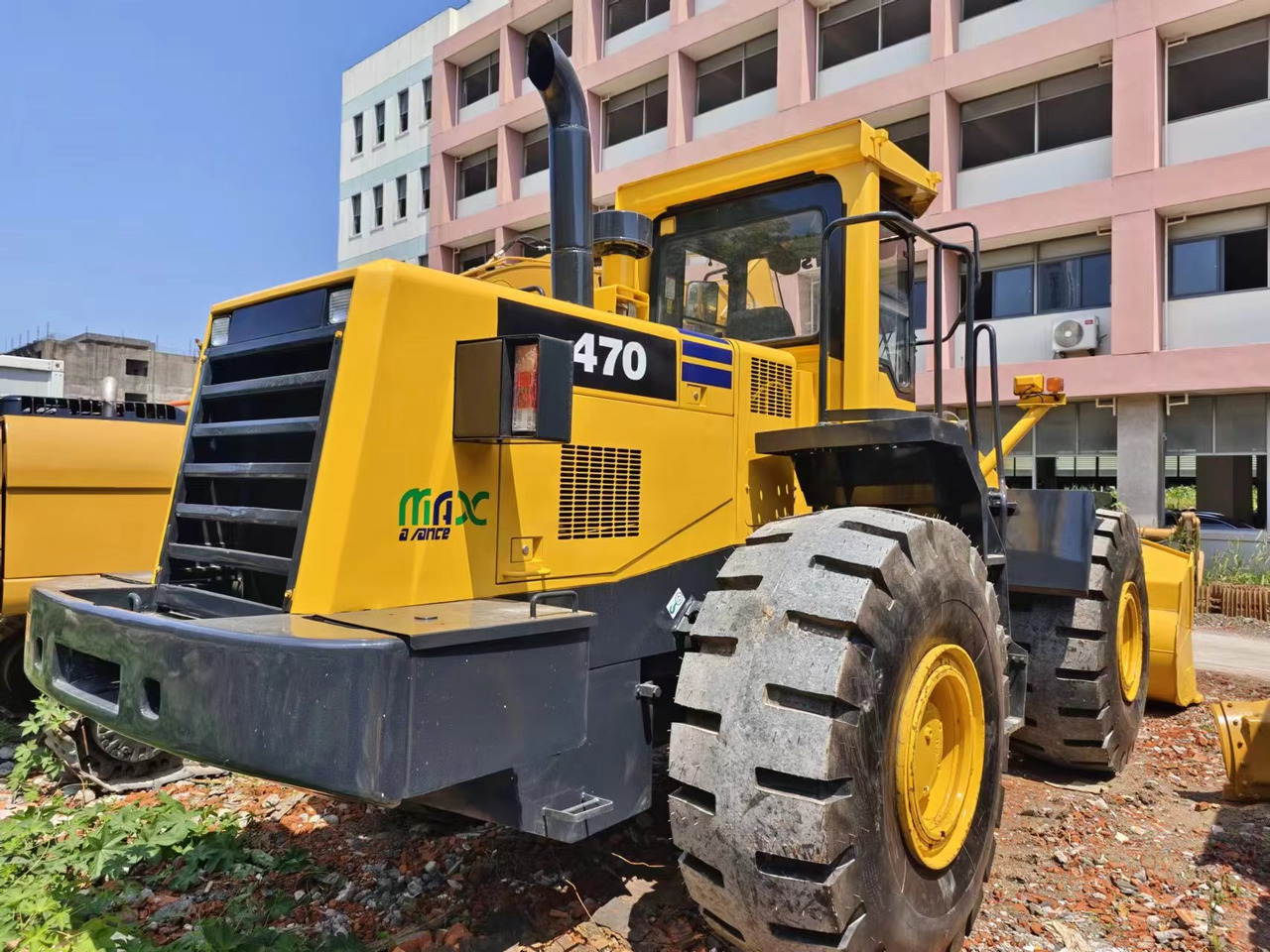 KOMATSU WA470-3 - Wheel loader: gambar 1 KOMATSU WA470-3 - Wheel loader: gambar 1