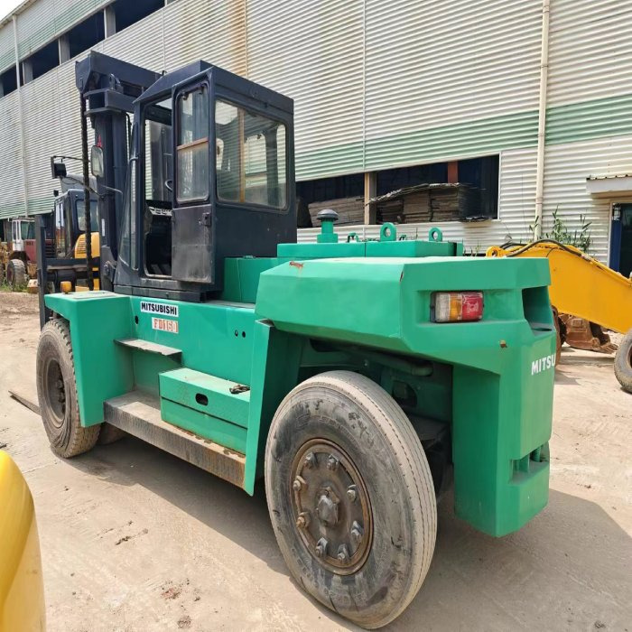 MITSUBISHI FD160 - Forklift diesel: gambar 5 MITSUBISHI FD160 - Forklift diesel: gambar 5