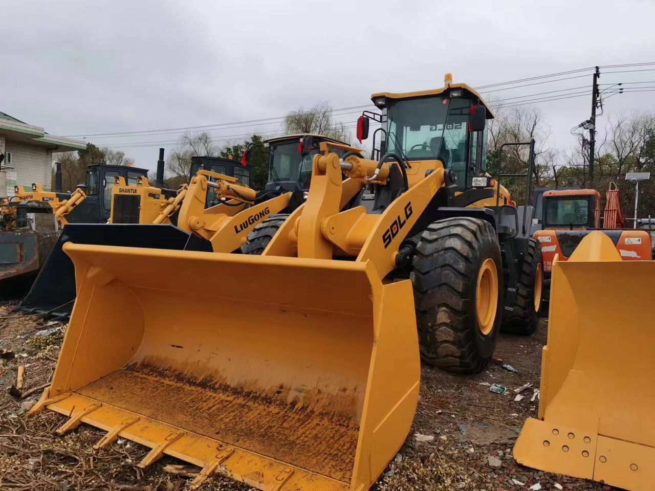 SDLG L956F - Wheel loader: gambar 5 SDLG L956F - Wheel loader: gambar 5