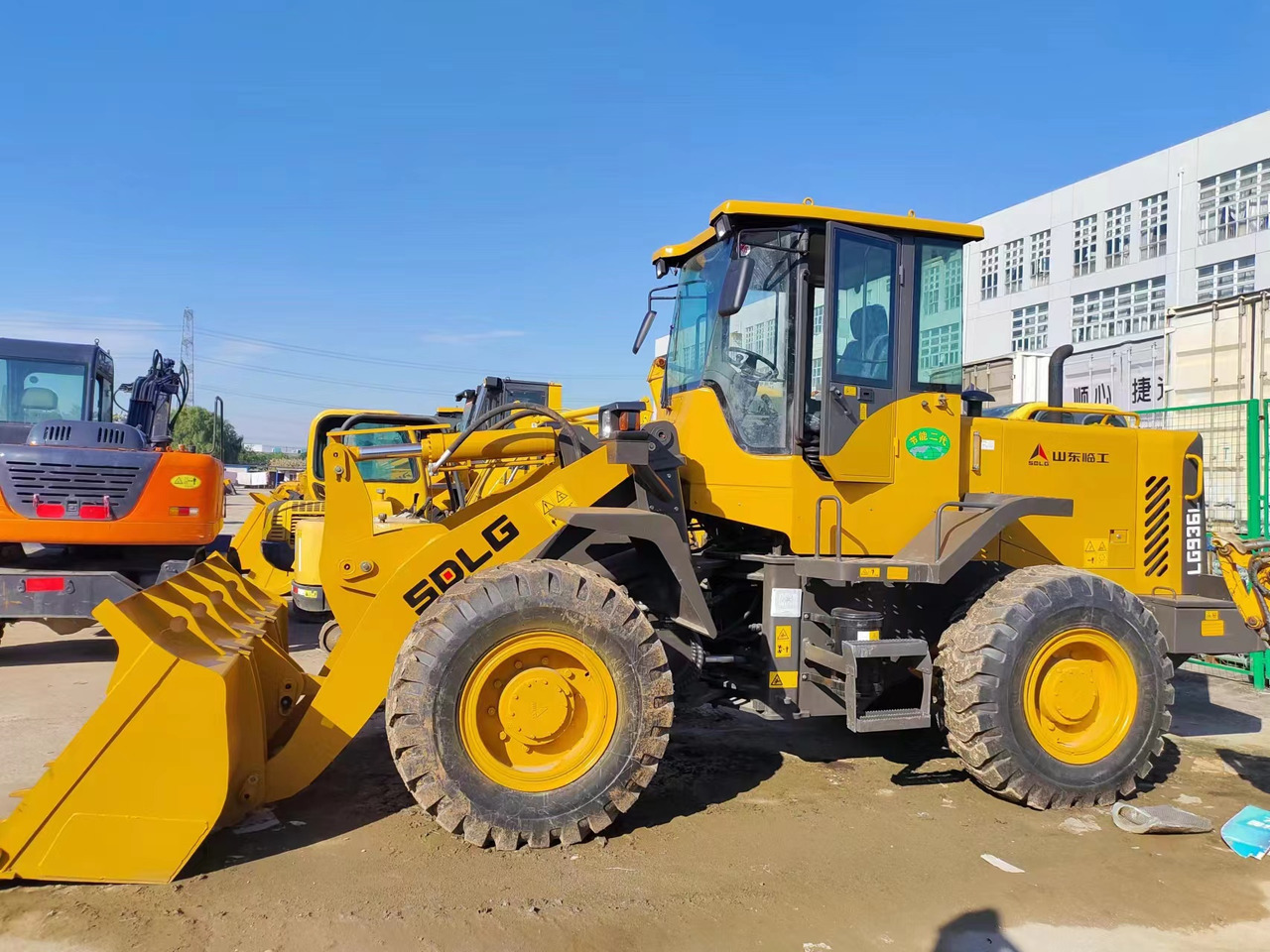 SDLG LG936L 3TON LOADER - Wheel loader: gambar 1 SDLG LG936L 3TON LOADER - Wheel loader: gambar 1