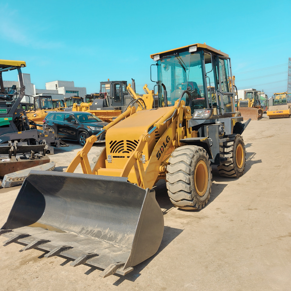 SDLG LGB680 - Backhoe loader: gambar 1 SDLG LGB680 - Backhoe loader: gambar 1