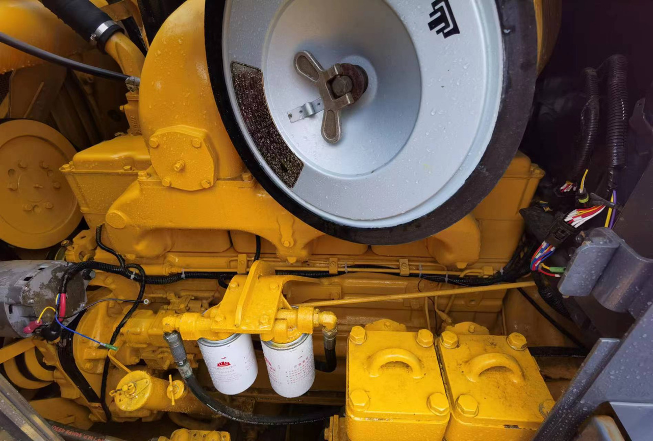 SHANTUI SD22 - Bulldozer: gambar 3 SHANTUI SD22 - Bulldozer: gambar 3