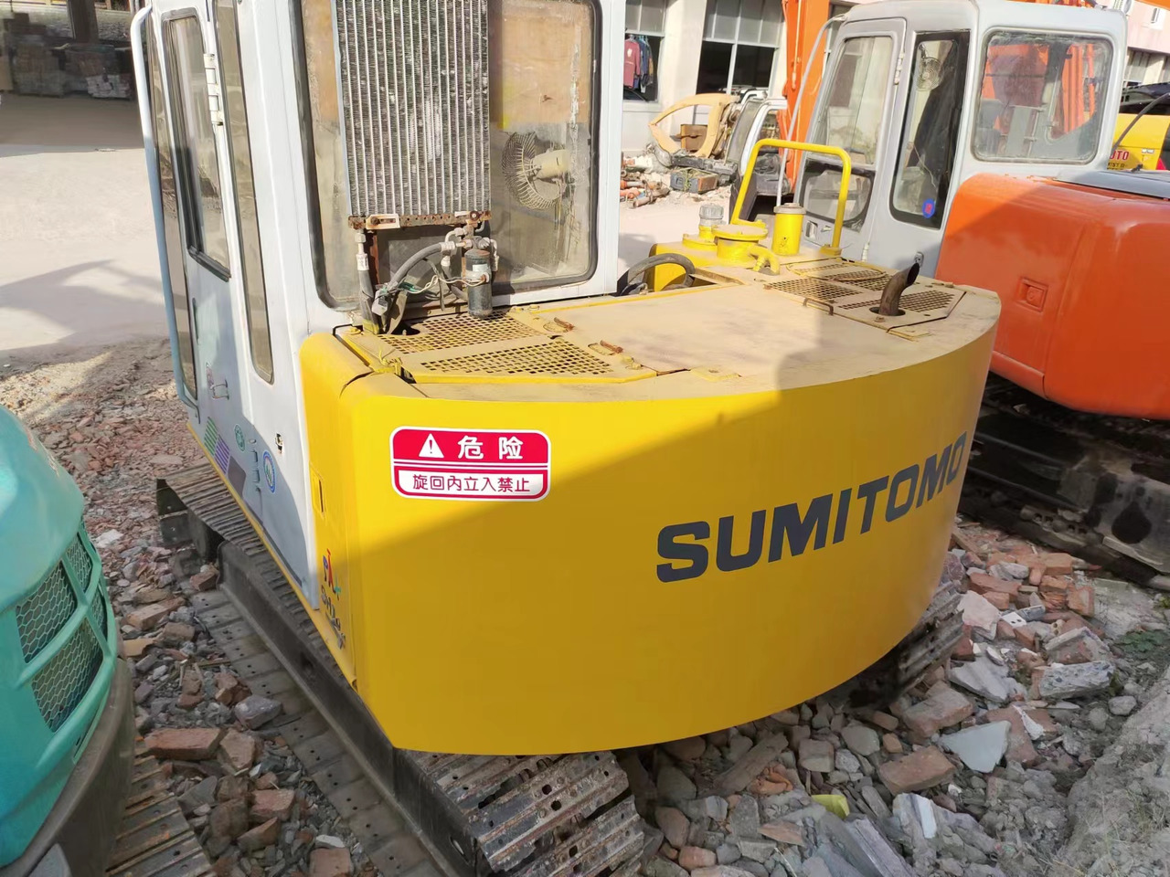 SUMITOMO SH60 - Ekskavator mini: gambar 3 SUMITOMO SH60 - Ekskavator mini: gambar 3