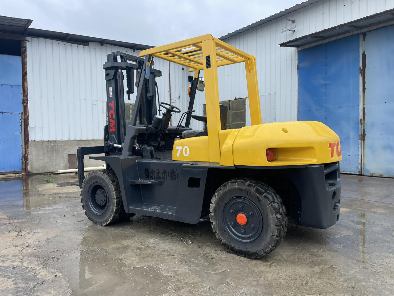 TCM FD70 - Forklift listrik: gambar 1 TCM FD70 - Forklift listrik: gambar 1