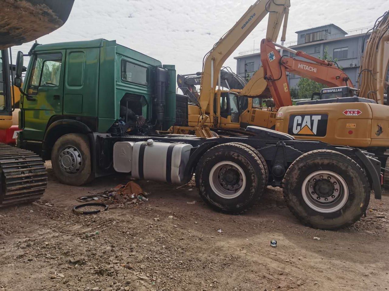 HOWO truck - Tractor head: gambar 3 HOWO truck - Tractor head: gambar 3