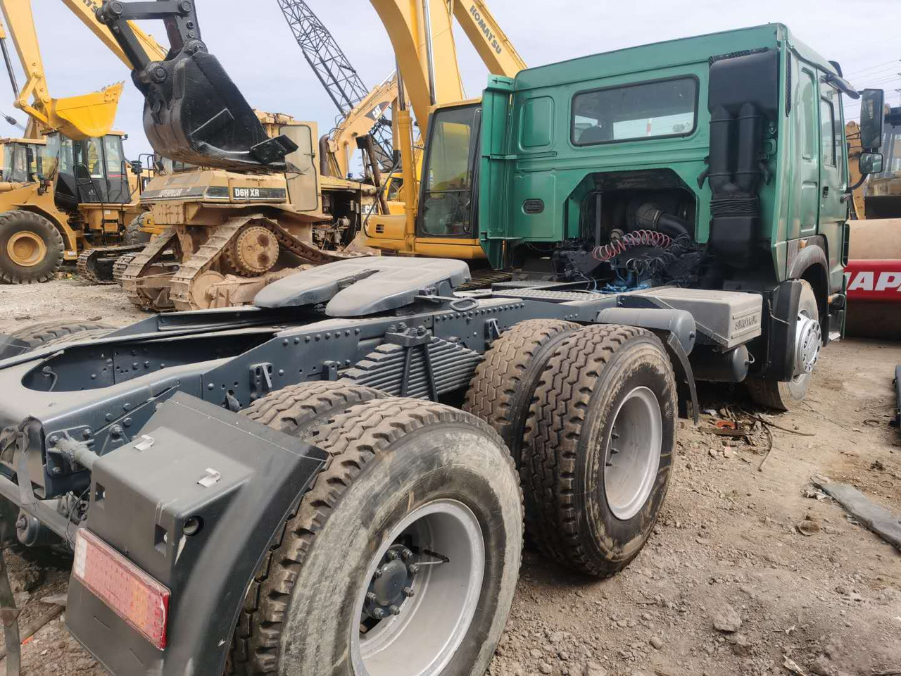 HOWO truck - Tractor head: gambar 5 HOWO truck - Tractor head: gambar 5