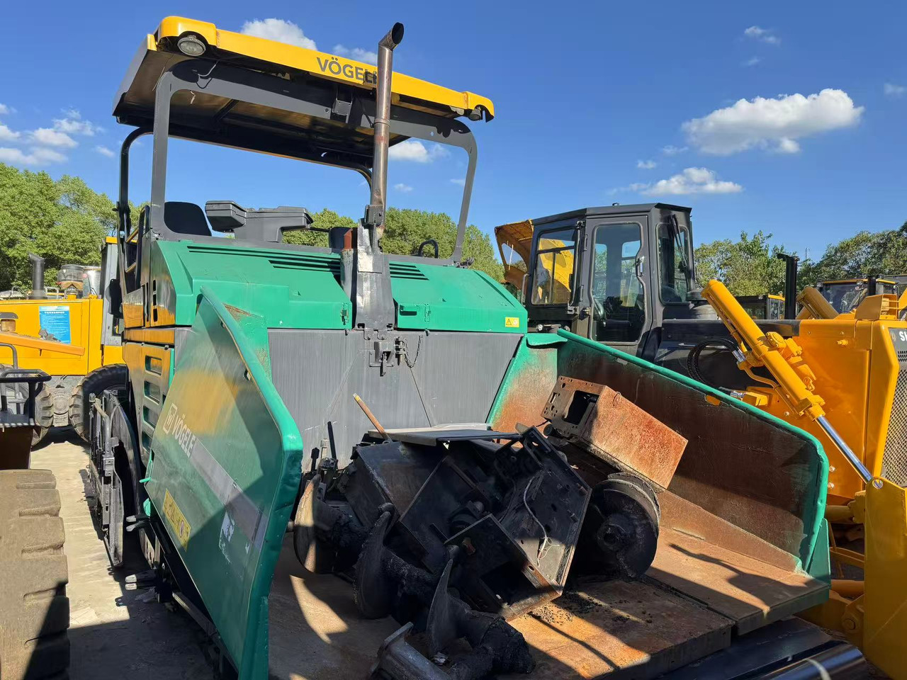 VOGELE 1800-3L - Paver aspal: gambar 2 VOGELE 1800-3L - Paver aspal: gambar 2