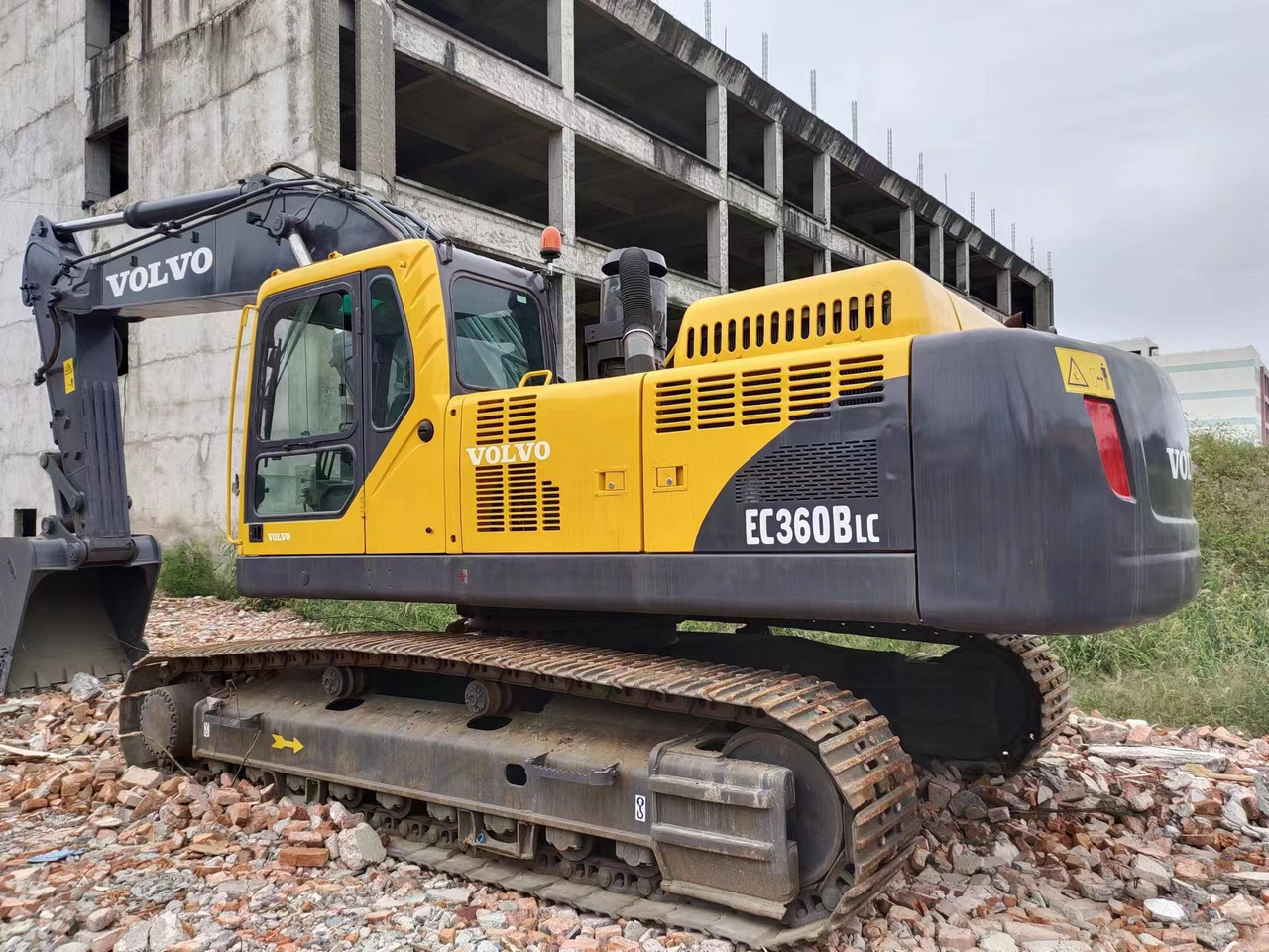 VOLVO EC360 - Ekskavator perayap: gambar 2 VOLVO EC360 - Ekskavator perayap: gambar 2