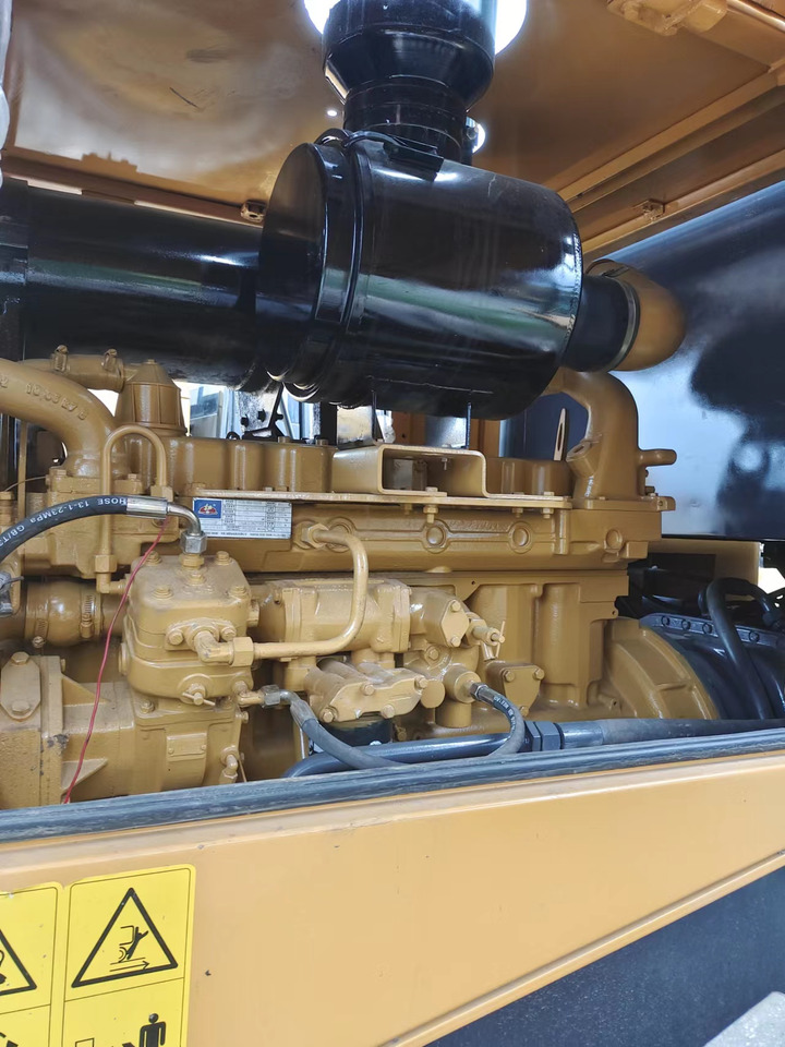 XCMG LW500KV - Wheel loader: gambar 5 XCMG LW500KV - Wheel loader: gambar 5