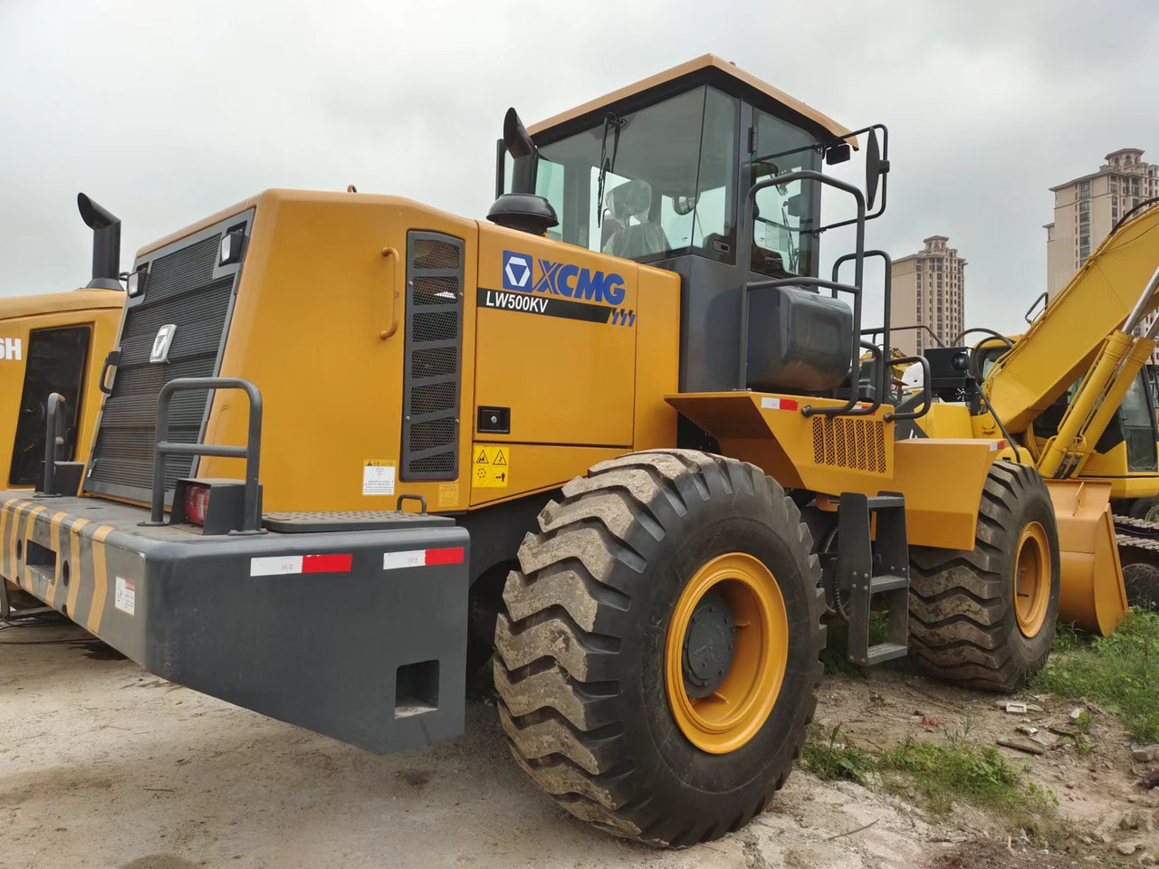 XCMG LW500KV - Wheel loader: gambar 2 XCMG LW500KV - Wheel loader: gambar 2