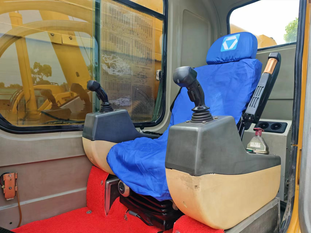 XCMG QY100K QY100 QY50 QY70 - Derek bergerak: gambar 4 XCMG QY100K QY100 QY50 QY70 - Derek bergerak: gambar 4