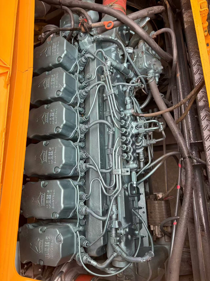 XCMG QY50KC QY50 CHINA TRUCK CRANE 50TONS - Derek bergerak: gambar 4 XCMG QY50KC QY50 CHINA TRUCK CRANE 50TONS - Derek bergerak: gambar 4