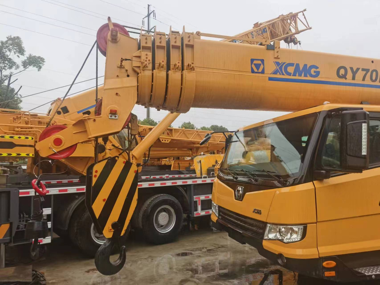 XCMG QY70K - Derek bergerak: gambar 2 XCMG QY70K - Derek bergerak: gambar 2