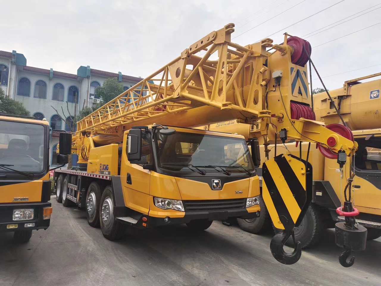 XCMG QY70KC QY70K 70tons xcmg truck crane QY50 QY100 - Derek bergerak: gambar 1 XCMG QY70KC QY70K 70tons xcmg truck crane QY50 QY100 - Derek bergerak: gambar 1