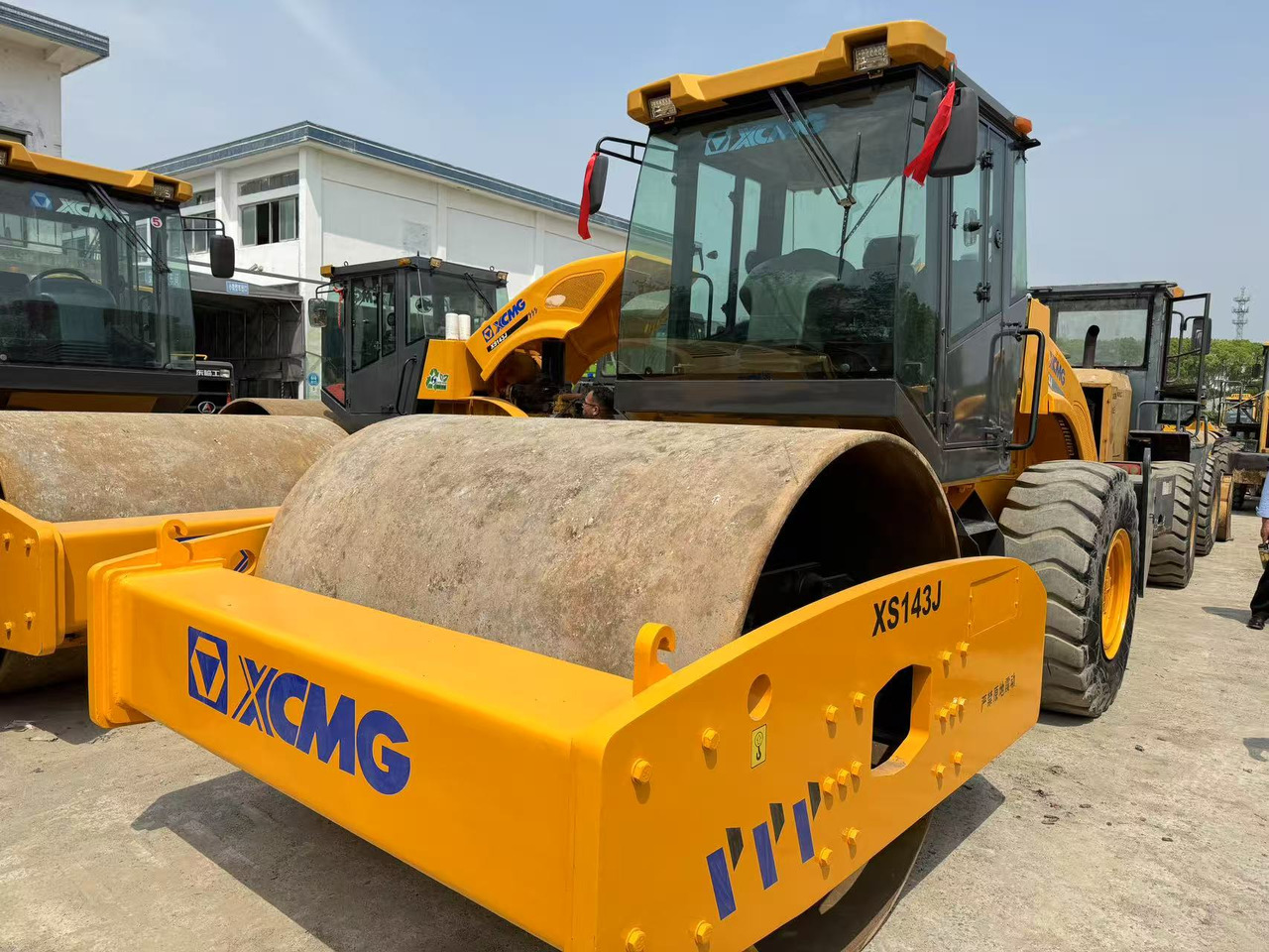 XCMG XS143J - Roller jalan: gambar 1 XCMG XS143J - Roller jalan: gambar 1