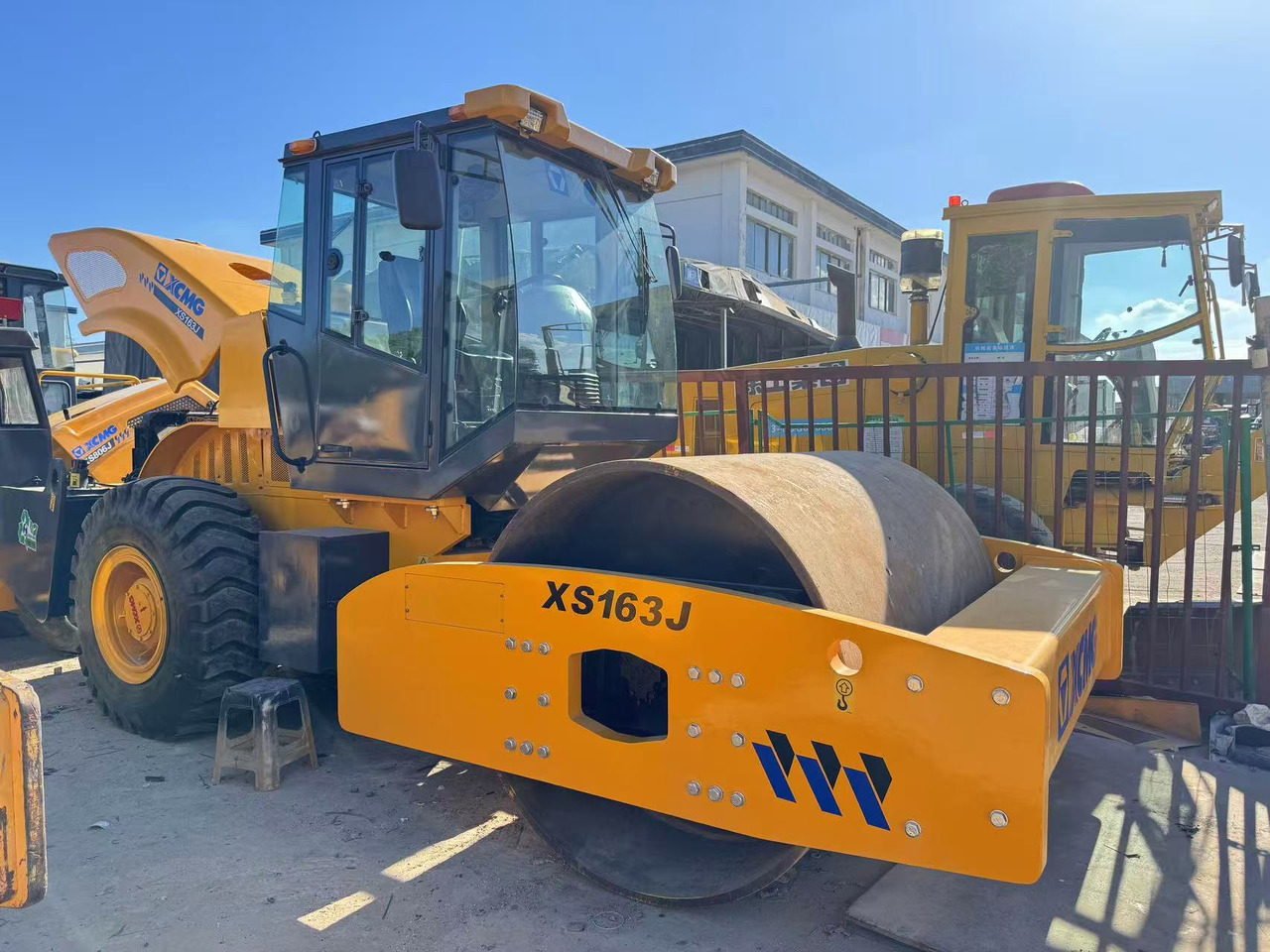 XCMG XS163J - Roller jalan: gambar 5 XCMG XS163J - Roller jalan: gambar 5