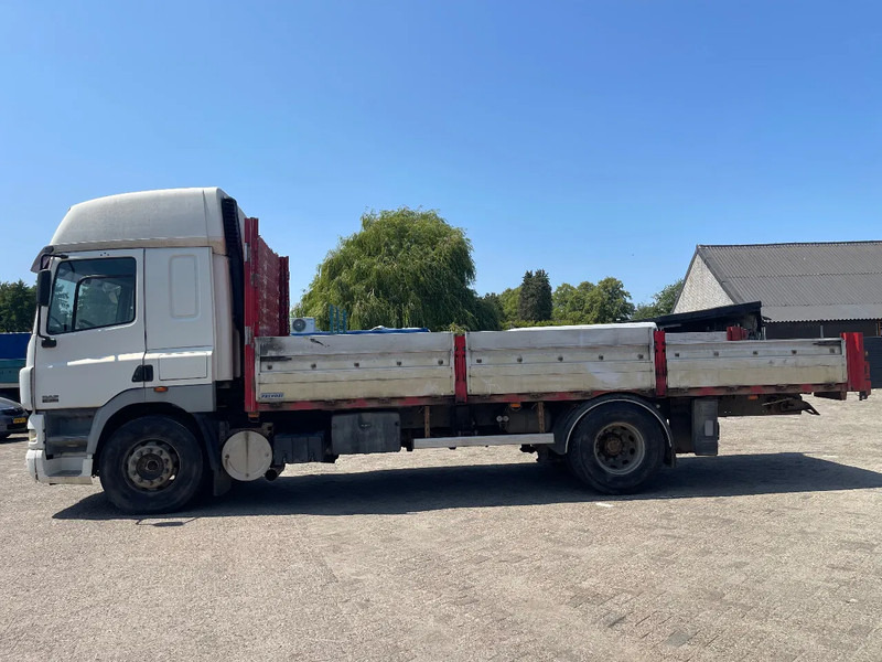 DAF CF 85 FLATBED TRUCK - Truk flatbed: gambar 5 DAF CF 85 FLATBED TRUCK - Truk flatbed: gambar 5