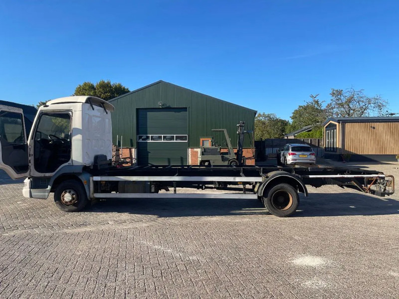 DAF LF 45 Chassis Truck - Truk sasis: gambar 5 DAF LF 45 Chassis Truck - Truk sasis: gambar 5