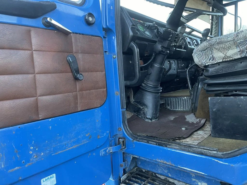 Truk sasis MAN 32.361 Chassis: gambar 10 Truk sasis MAN 32.361 Chassis: gambar 10