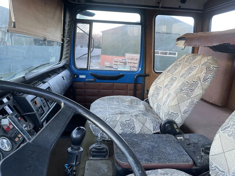 Truk sasis MAN 32.361 Chassis: gambar 11 Truk sasis MAN 32.361 Chassis: gambar 11