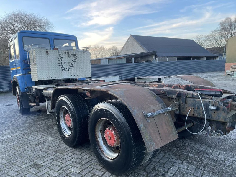 Truk sasis MAN 32.361 Chassis: gambar 6 Truk sasis MAN 32.361 Chassis: gambar 6