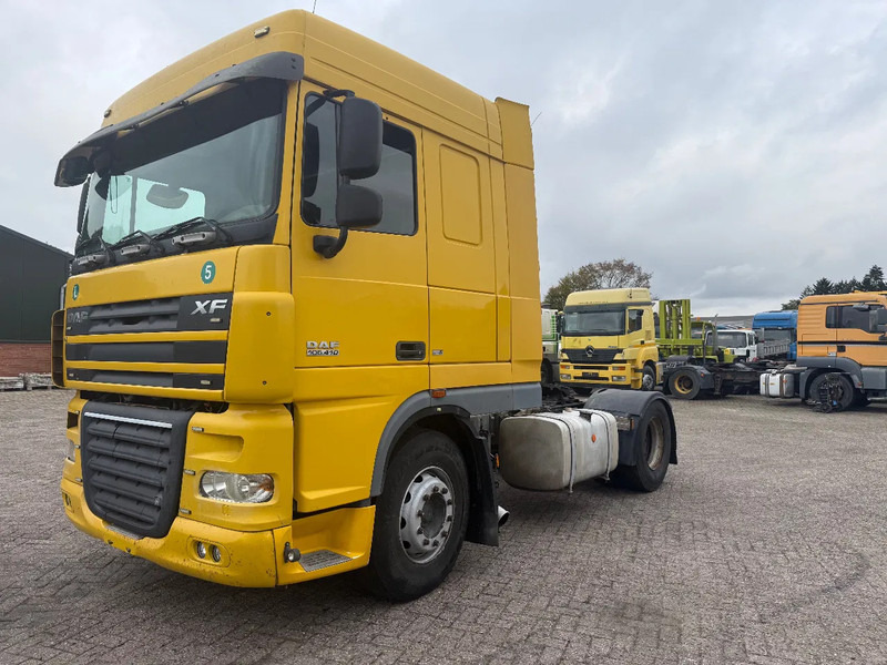 DAF XF 105.410 Tractor unit - Tractor head: gambar 3 DAF XF 105.410 Tractor unit - Tractor head: gambar 3