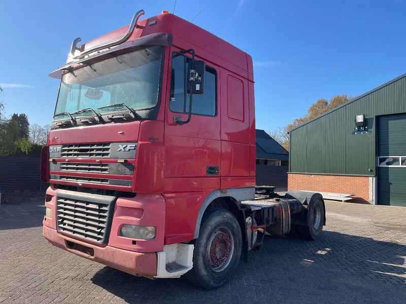 DAF XF 95.430 Tractor - Tractor head: gambar 2 DAF XF 95.430 Tractor - Tractor head: gambar 2