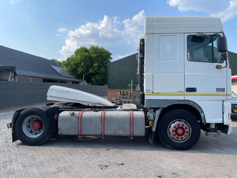 DAF XF 95.430 Tractor unit - Tractor head: gambar 4 DAF XF 95.430 Tractor unit - Tractor head: gambar 4