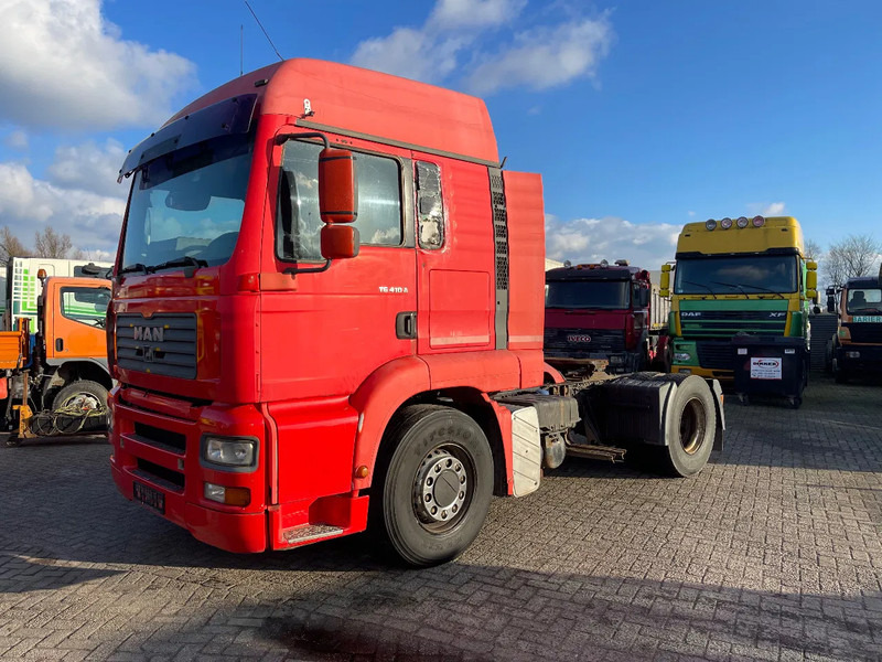 MAN TGA 18.410 Tractor manual pump - Tractor head: gambar 3 MAN TGA 18.410 Tractor manual pump - Tractor head: gambar 3