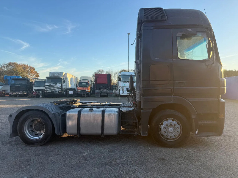 Mercedes-Benz Actros 1844 3 pedals - Tractor head: gambar 4 Mercedes-Benz Actros 1844 3 pedals - Tractor head: gambar 4