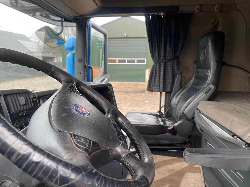 Leasing Scania R560 V8 Tractor unit Scania R560 V8 Tractor unit: gambar 10 Leasing Scania R560 V8 Tractor unit Scania R560 V8 Tractor unit: gambar 10