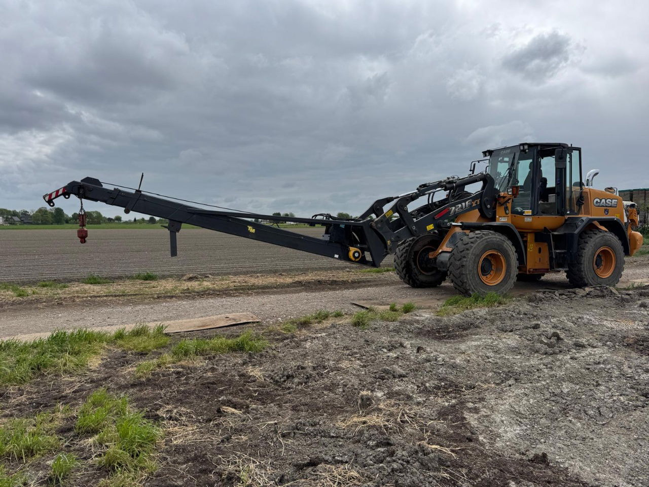 Case 721F - Wheel loader: gambar 2 Case 721F - Wheel loader: gambar 2