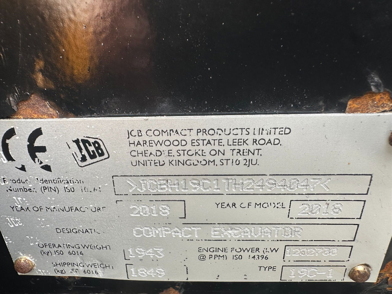 Ekskavator mini JCB 19 c1: gambar 11