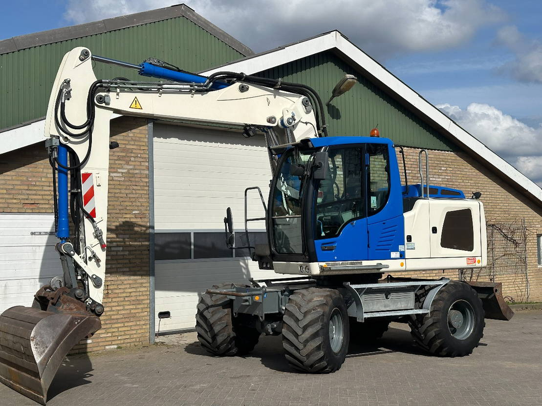 Liebherr A914  - Ekskavator roda: gambar 1 Liebherr A914  - Ekskavator roda: gambar 1