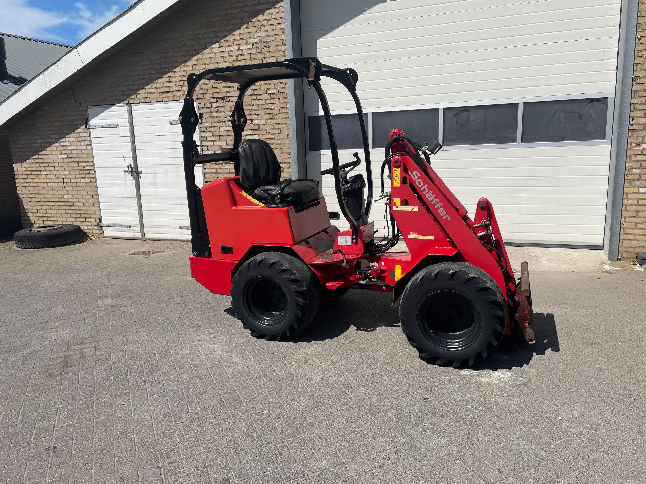 Schäffer 2033 - Wheel loader: gambar 2 Schäffer 2033 - Wheel loader: gambar 2