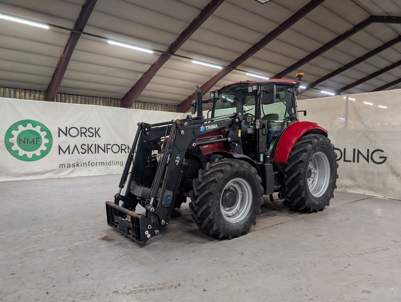 CASE IH Farmall 95U PRO #Står i Tromsø - Traktor: gambar 1 CASE IH Farmall 95U PRO #Står i Tromsø - Traktor: gambar 1