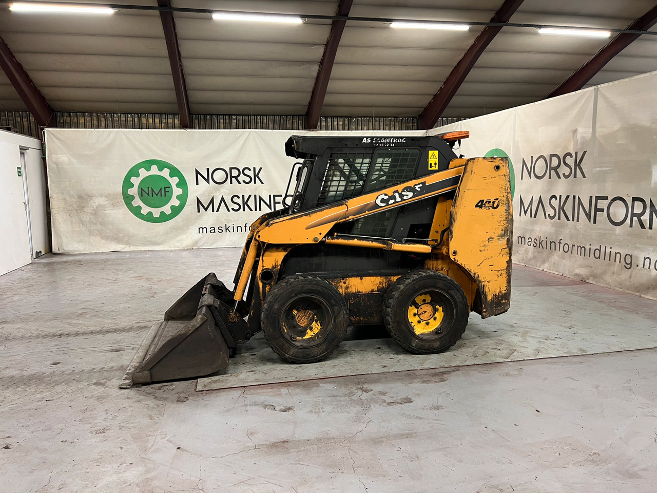 Case 440 - Skid steer: gambar 2 Case 440 - Skid steer: gambar 2